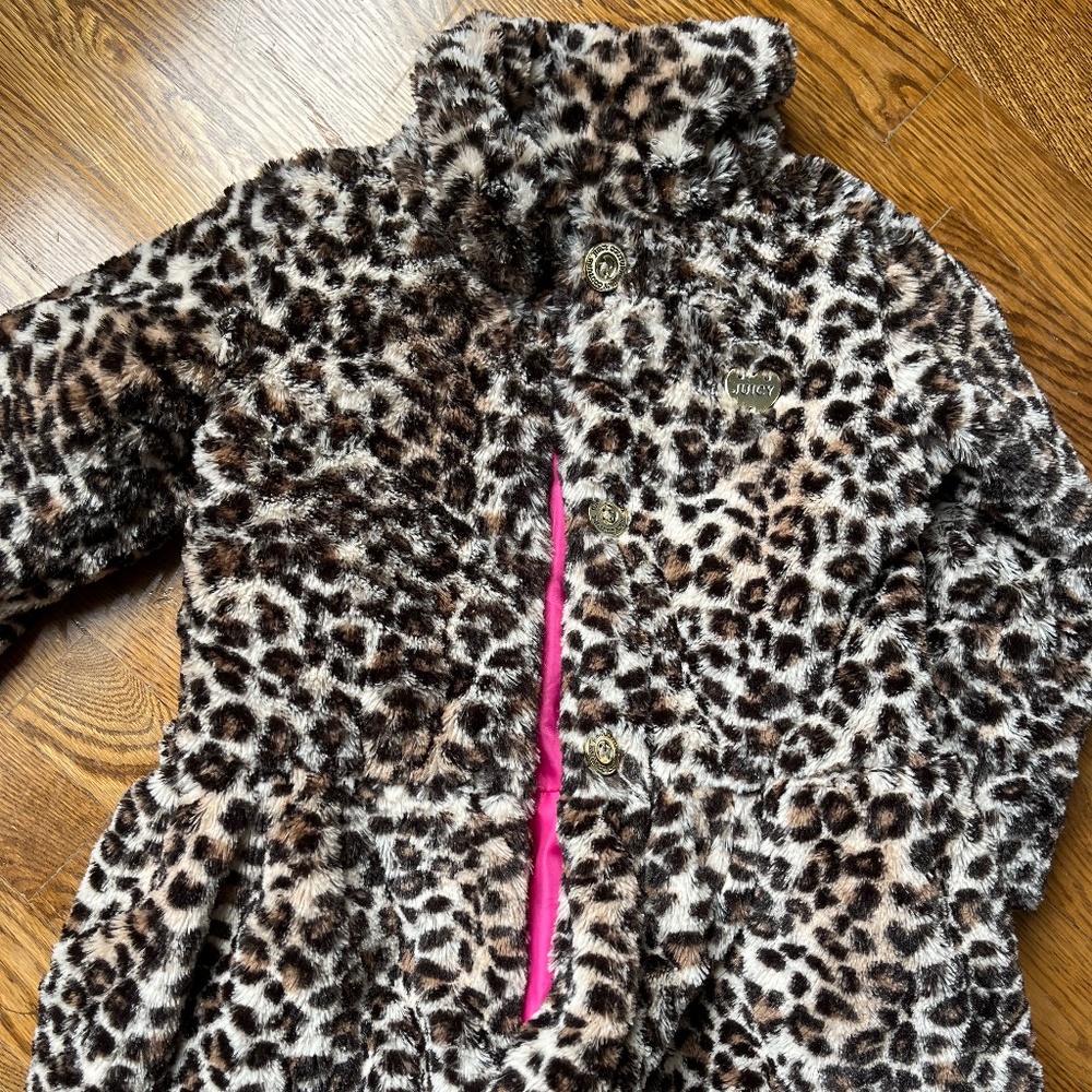 Girls size 4T juicy couture faux fur coat